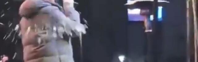 Policija identifikovala 11 osoba koje su ometale koncert Ane Bekute u Čačku, oglasila se i Brnabić