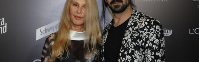 RAZGOLITILA SE VERICA RAKOČEVIĆ I POKAZALA TELO U 78. GODINI ŽIVOTA! Bikini kreatorke oborio internet!