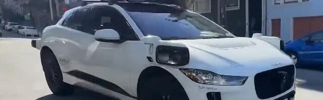 Policija u Kaliforniji od 1. jula će moći da kažnjava vozila bez vozača