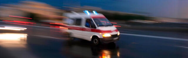 Jedna osoba poginula, 2 povređene: Stravična saobraćajna nesreća kod Odžaka