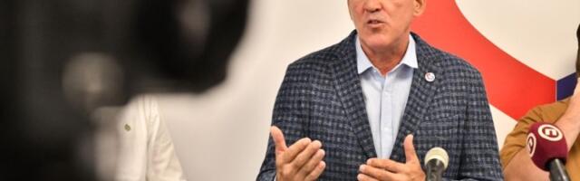 Bošković: Nema razloga ni za paradu ni za slavlje