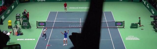 Treća uzastopna titul Italijana u Dejvis kupu - poraz Španije u finalu