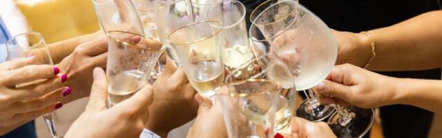 Postoji li lek za mamurluk? Evo šta zaista pomaže, a šta je mit