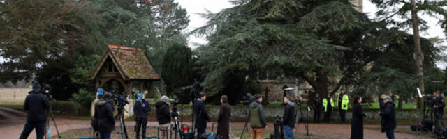 Британске власти настављају претресе у кући Ендруа Маунтбатен-Виндзора