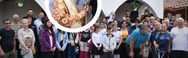 POTOMCI ZAVRŠILI ONO ŠTO SU NJIHOVI PRECI ZAPOČELI JOŠ PRE 134 GODINE: Vladika Pahomije osveštao svetinju na jugu Srbije (FOTO)