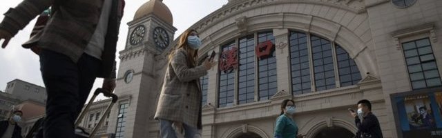 VUHAN OTIŠAO KORAK DAJE! Kineski grad dozvolio građnima napuštanje teritorije!