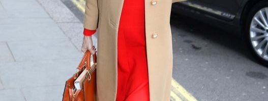 12 prilika u kojima nas je Amal Clooney uverila da nam je CRVENA boja neophodna u stajlingu