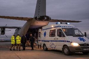 Беба из Приштине пребачена у Напуљ у тешком здравственом стању