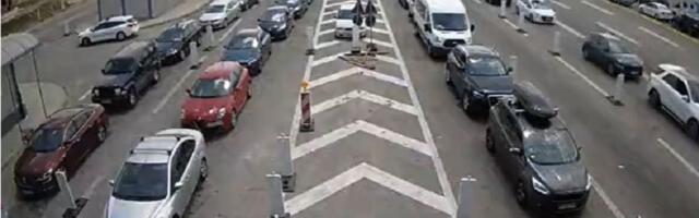 "Svi su nervozni, "varniči" na sve strane": Srbi krenuli u Grčku, pa se ZAGLAVILI na granici (VIDEO)