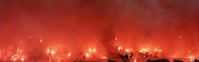 Opšti haos u Izraelu, prekinut derbi! Baklje letele po terenu, Bahar nasrnuo na igrača, Lazetić smirivao situaciju!