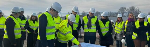 Ambasador EU u Nišu: Nova merna stanica za kvalitet vazduha, rok za završetak postrojenja za preradu otpadnih voda 2027.