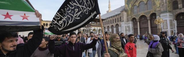 POSLEDNJI KURDSKI BORCI NAPUSTILI ALEP POSLE VIŠEDNEVNIH SUKOBA! Objavljeni snimci zarobljavanja kurdskih borkinja od strane bivših džihadista? (VIDEO)