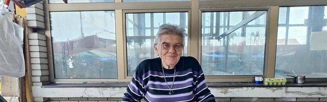 Leskovačka pijaca pred Vaskrs – tradicionalna kupovina jaja u senci supermarketa