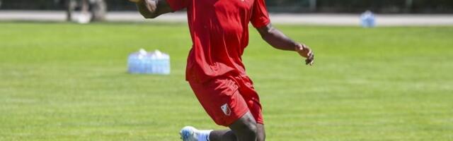 Krilni napadač blizu odlaska u Radnički iz Niša