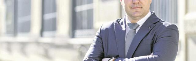 Husein Memić ministar turizma i omladine: Srbija na turizmu gradi budućnost