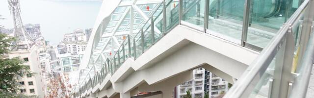 Ovo je najduže pokretno stepenište: Visoke su kao 80 spratova, dugačke skoro km, u rad puštene prošlog meseca