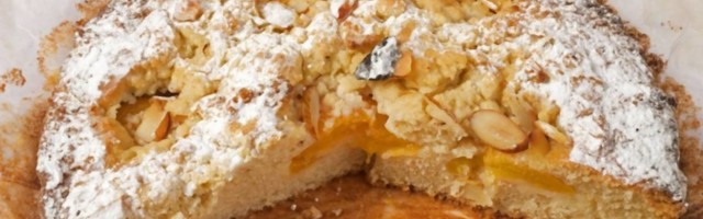 Brzinski kolač sa kajsijama gotov za pola sata