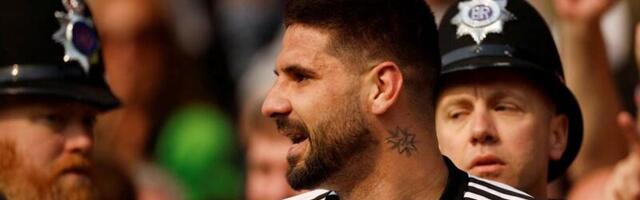 Mitrović po 41. put prebacio gol liniju, Fulam stavio ruku na pehar