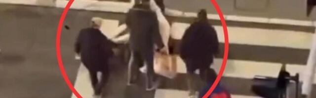 Dvojica se potukla nasred pešačkog prelaza (VIDEO)
