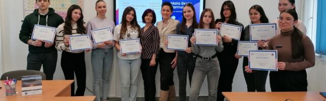 Uspešno završena serija radionica „Mala škola farmacije” u organizaciji Farmaceutskog fakulteta Novi Sad – VŠJ Niš