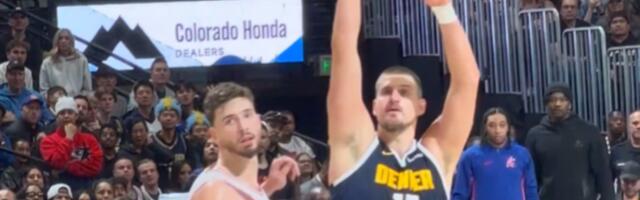 Jokićev potez za anale: Asistirao sam sebi za koš koji je obišao svet! /VIDEO/
