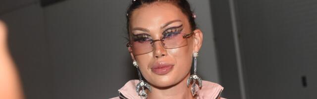 Bivša zadrugarka ČETIRI GODINE PROVELA IZA REŠETAKA, danas objavila jezivu sliku iz bolničkog kreveta: "I OVO ĆU POBEDITI" (FOTO)