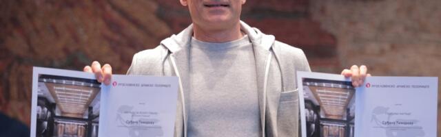 "Nije lako živeti sa glumcem": Srđan Timarov ponosan na godišnju nagradu, otkrio koja mu je omiljena uloga