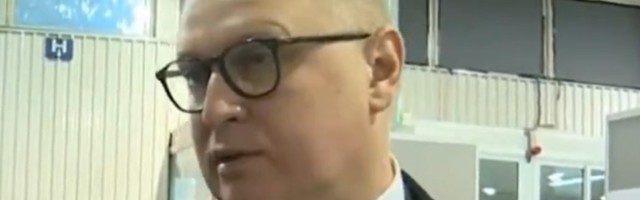 Vesić: Investitor će platiti štetu zbog urušene zgrade