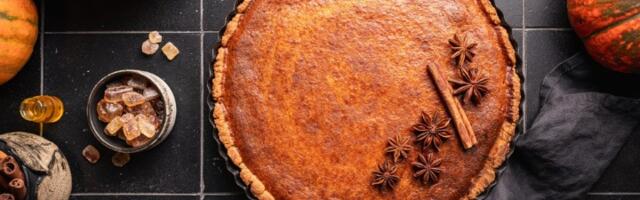 Jednostavni kolač s cimetom koji miriše na bakinu kuhinju - idealna jesenja poslastica