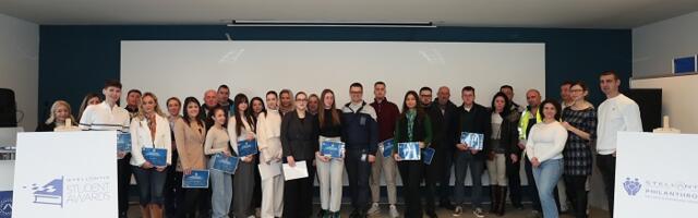 FCA Srbija nagradila najbolje učenike