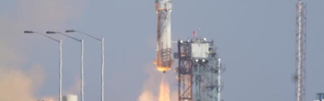 Kompanija Džefa Bezosa zaustavlja letove rakete Nju Šepard: Okreću se sletanju na Mesec