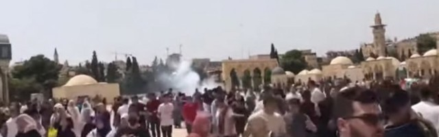 NOVI NEMIRI U JERUSALIMU, sukob Palestinaca i izraelske vojske kod džamije Al Aksa! /VIDEO/