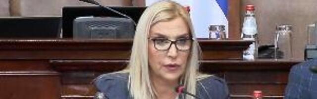 Министарка Поповић у Скупштини: Правосудни закони се усклађују са Уставом