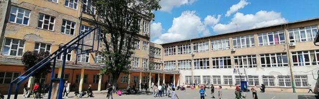 Sedmak doneo NOŽ u školu na Vračaru: Reagovala policija