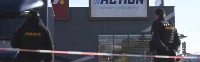 DOGOVORIO SUSRET SA UJAKOM PA GA UBIO! Jezivo krvoproliće u porodici - pokušao da ga ubije automobilom, pa mu presudio nožem!