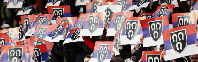 NAVIJAČKI OBRAČUN U NOVOM SADU: Moćna simbolika u odgovoru "lala" na skandaloznu provokaciju Pazaraca (FOTO)