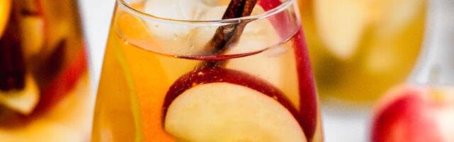 Sangrija sa jabukovim sirćetom