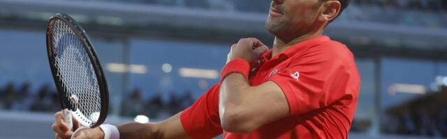 SRAMNI FRANCUZI: Novak Đoković žestoko PONIŽEN pred start Rolan Garosa!