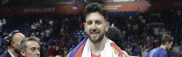 Bomba na pomolu: Vasilije Micić oblači crveno-beli dres?