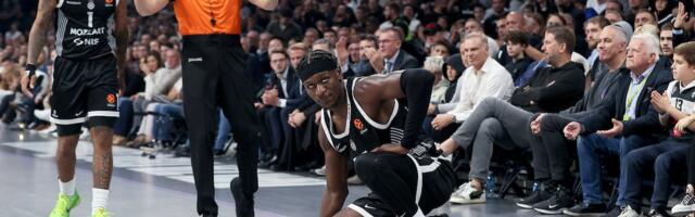 Partizan se zbog navijača hitno oglasio usred utakmice sa Milanom