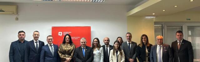 DOGOVOR O UNAPREĐENJU SARADNJE U PRIVREDI I DRUGIM OBLASTIMA: U Kruševcu održana prezentacija privrednih potencijala Solunske regije (FOTO)