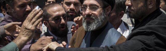 IRANSKI AJATOLAH: Više neće biti mesta za američke baze u regionu