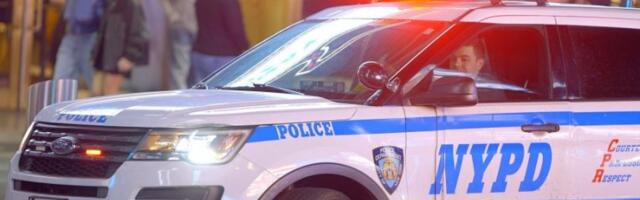 HOROR U SRCU NJUJORKA! Uzvikujući "ALAHU AKBAR" krenuo u krvavi pohod: Policija kod osumnjičenog pronašla nož i šrafciger - ISPITUJU SE MOTIVI NAPADA! (VIDEO)