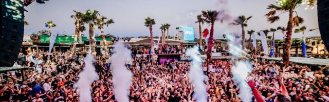Koncerti, festivali i masovna okupljanja u Velikoj Britaniji od 21. juna
