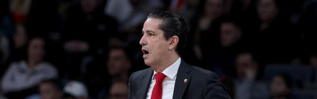 Briga za Sferopulosa pred nastavak sezone? Davidovac u civilu ispratio kraj meča (FOTO)