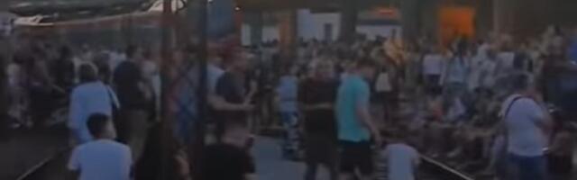 Građani blokirali železničku prugu u Užicu! (VIDEO)