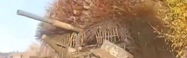 "JEŽEVI" NA UKRAJINSKOM FRONTU! Primećena neobična oklopna zaštita, vratilo se manevarsko ratovanje!