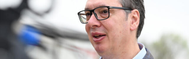 Вучић честитао Радеву на изборној победи у Бугарској