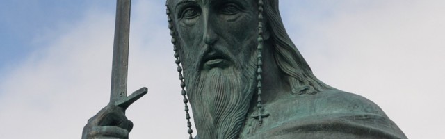 Rukavišnjikov: Mač je bolje rešenje od krsta za spomenik Stefanu Nemanji