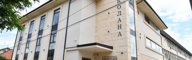 Uz prisustvo ministra sporta Zorana Gajića svečano otvorena “Nova Sokolana“